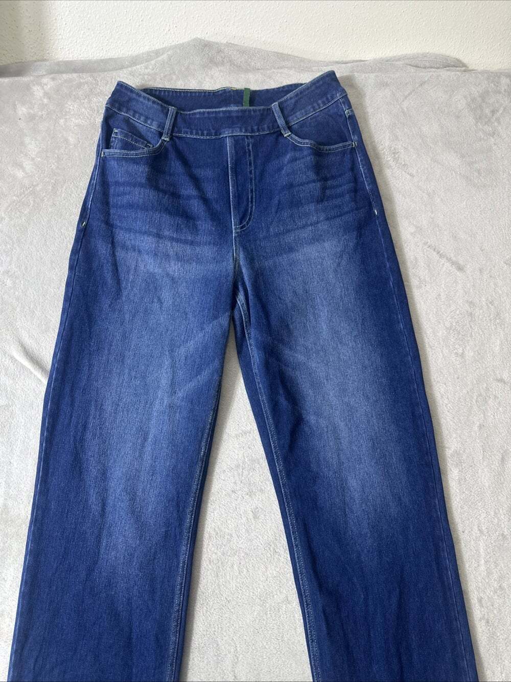 Halara Women’s Size M Regular Medium Wash Stretch Straight Leg Denim Jeans - Picture 4 of 8